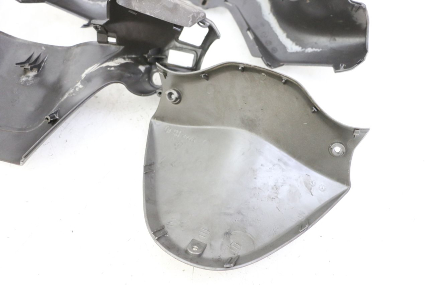 photo de CUBIERTA DEL MANILLAR PIAGGIO X8 125 (2004 - 2007)