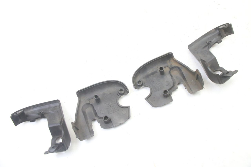 photo de TAPA MANILLAR APRILIA SCARABEO GT TOURING 125 (1999 - 2005)