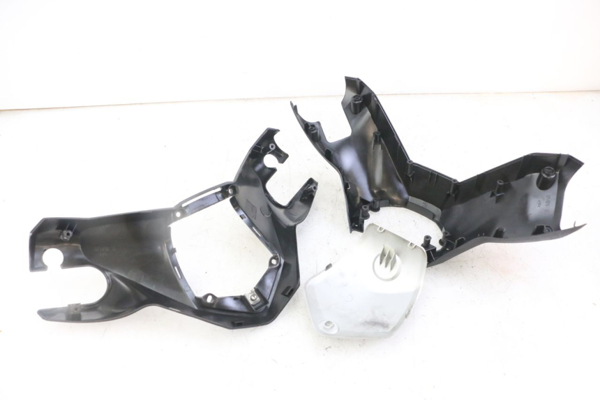 photo de CUBIERTA DEL MANILLAR YAMAHA X-MAX XMAX 125 (2010 - 2014)