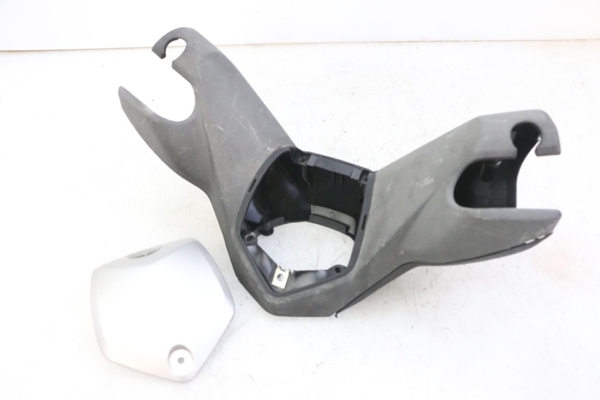photo de CUBIERTA DEL MANILLAR YAMAHA X-MAX XMAX 125 (2010 - 2014)