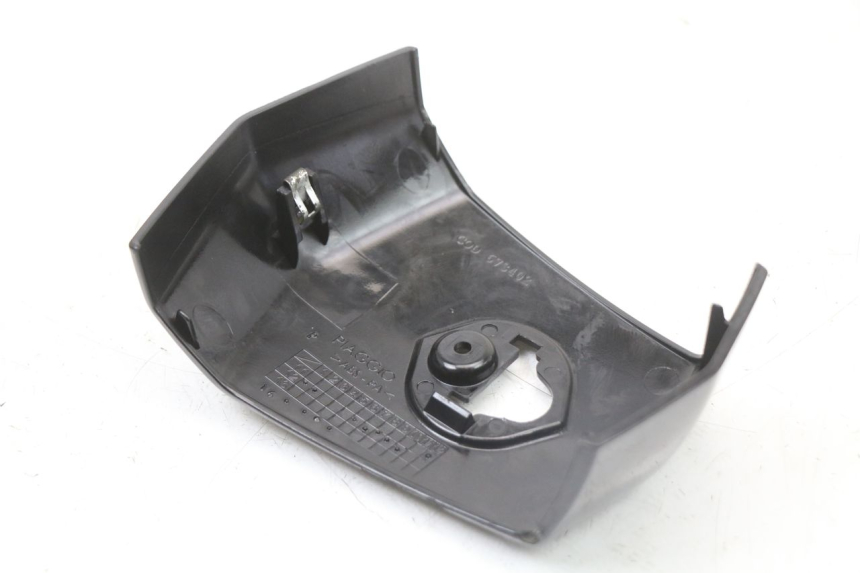 photo de CUBIERTA DEL MANILLAR PIAGGIO X10 125 (2012 - 2017)