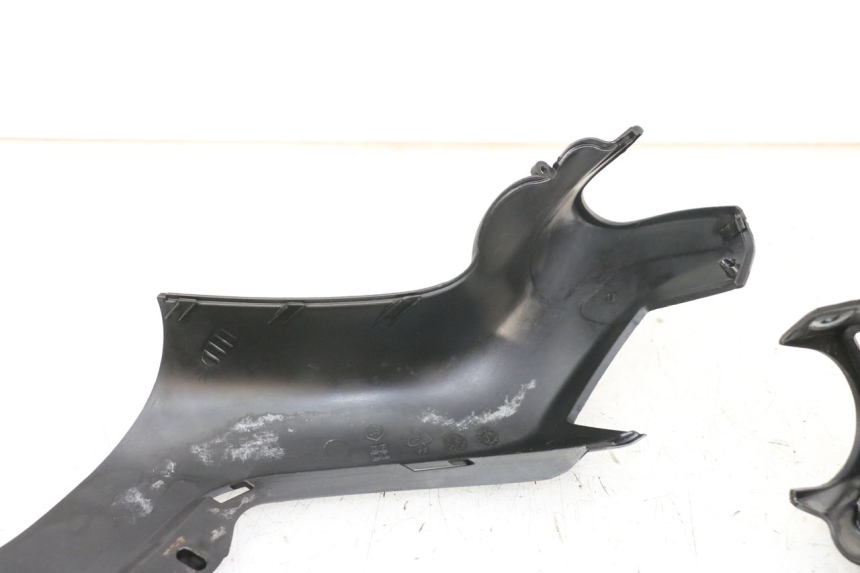 photo de CUBIERTA DEL MANILLAR PIAGGIO XEVO - X EVO 125 (2007 - 2016) - Otra vista del artículo