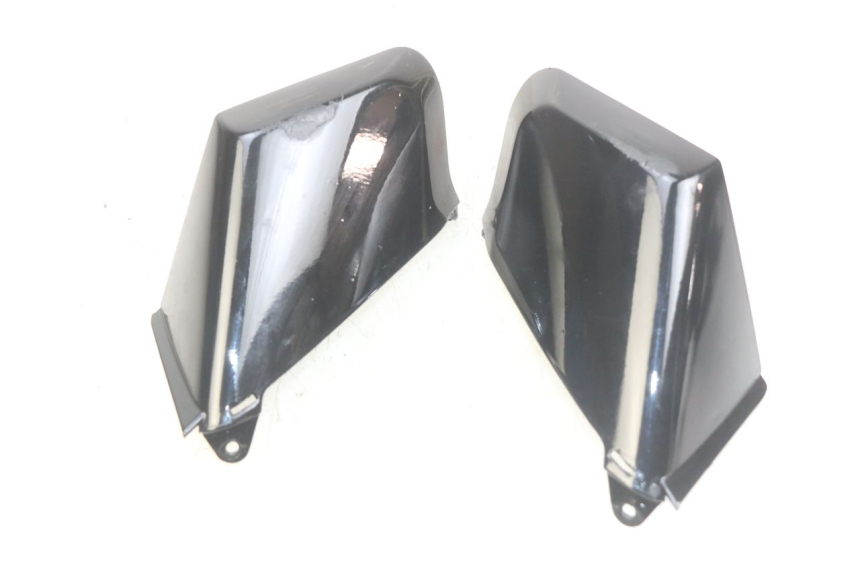 photo de CUBIERTA DEL MANILLAR YAMAHA XMAX X-MAX 125 (2006 - 2009)