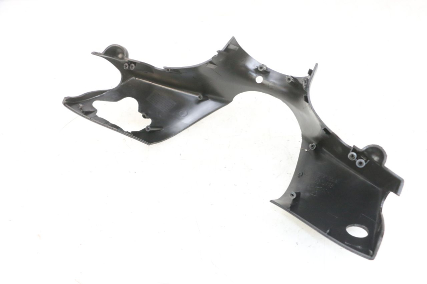 photo de CUBIERTA DEL MANILLAR PIAGGIO ZIP 4T 50 (2018 - 2020) - Detalles de los puntos de fijación