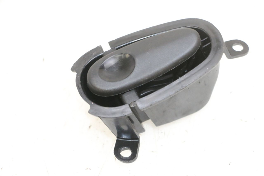 photo de GANCHO DE BOLSA PEUGEOT DJANGO 4T 50 (2014 - 2019) - Primer plano técnico