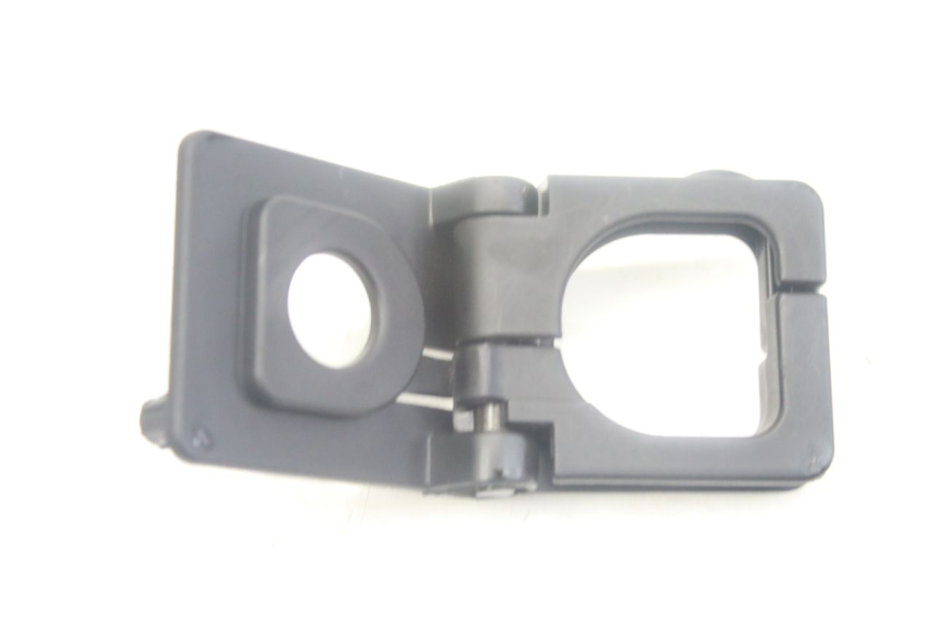 photo de GANCHO DE BOLSA PEUGEOT KISBEE 4T 50 (2010 - 2017)