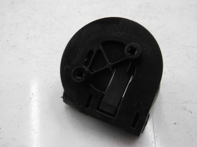 photo de GANCHO BOLSA PIAGGIO BEVERLY 125 (1998 - 2005)