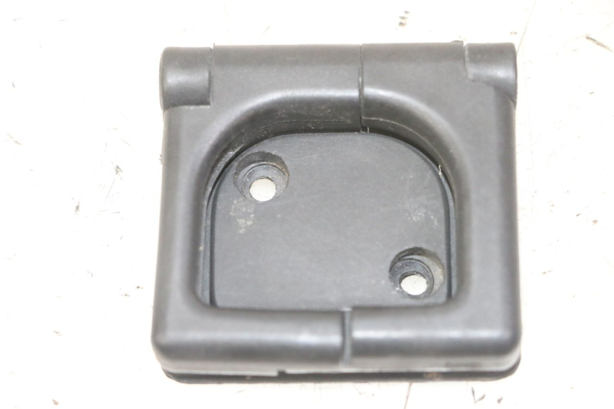 photo de GANCHO BOLSA PEUGEOT SATELIS 125 (2013 - 2018)