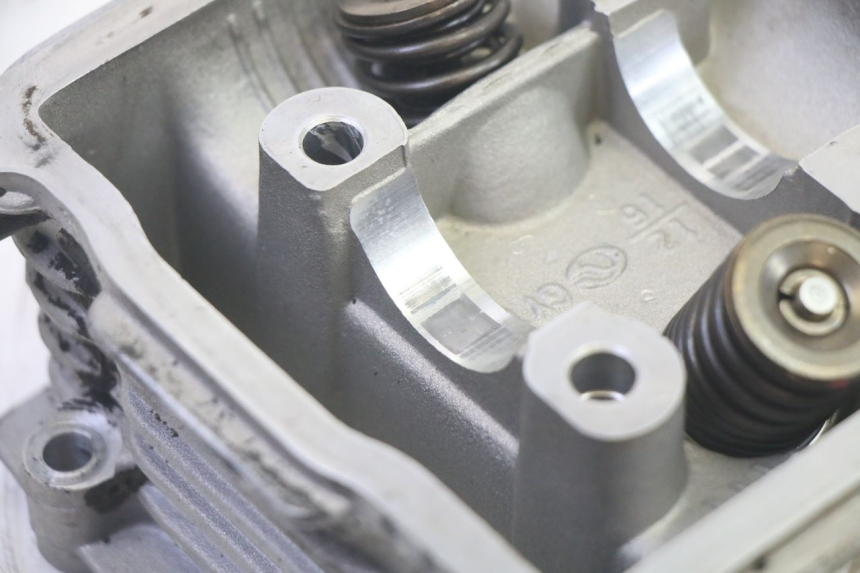 photo de CULATA KYMCO AGILITY 16+ 4T 50 (2018 - 2023) - Características distintivas