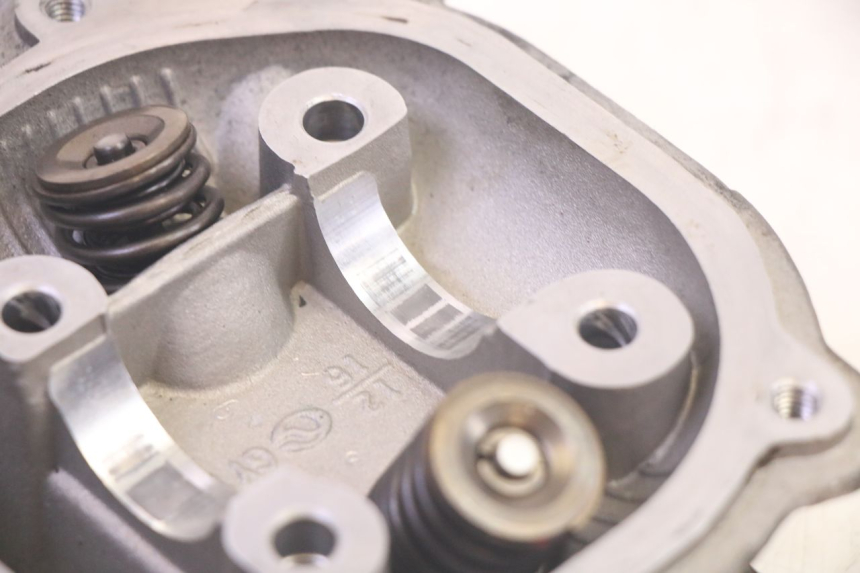 photo de CULATA KYMCO AGILITY 16+ 4T 50 (2018 - 2023) - Zoom sobre los componentes