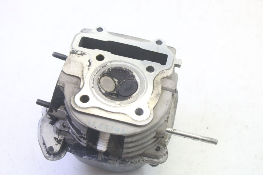 photo de CULATA KYMCO AGILITY 16+ 4T 50 (2018 - 2023) - Primer plano técnico