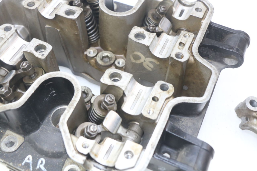 photo de CULATA TRASERO HONDA VF 1000 (1984 - 1988)