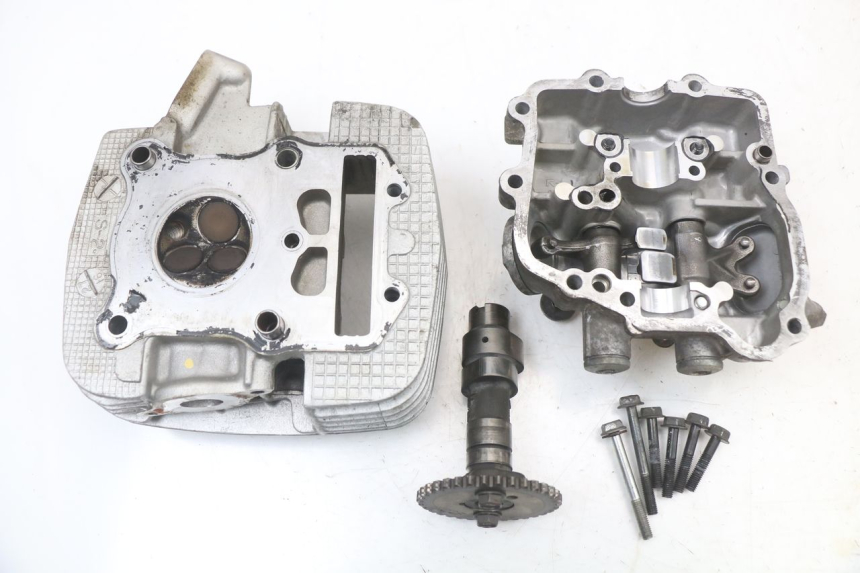 photo de CULATA DELANTERO SUZUKI VL INTRUDER 125 (2004 - 2007)