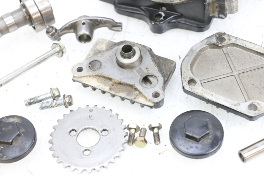 photo de CULATA MAG POWER BOMBERS 4T 50 (2016 - 2026) - Otra perspectiva