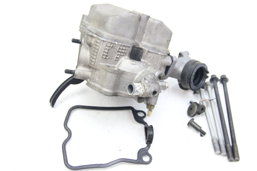 photo de CULATA SUZUKI BURGMAN 125 (2007 - 2014)