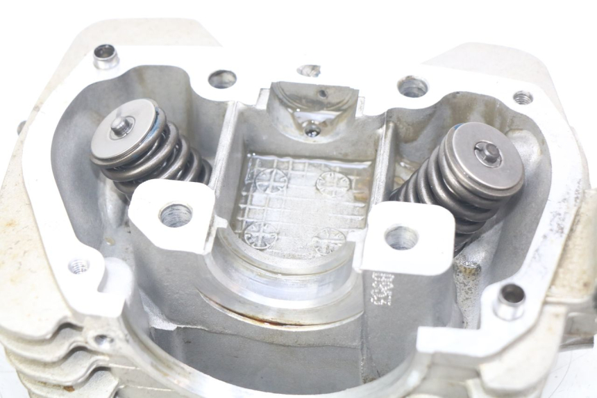 photo de CULATA XTRM FACTORY DIRTBIKE BSE 150