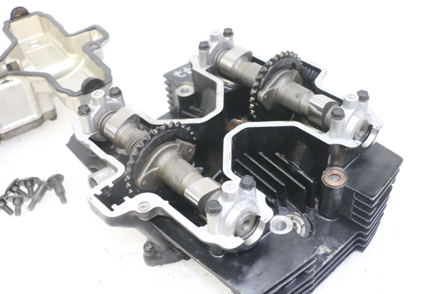 photo de CULATA SUZUKI GS GSE 500 (2001 - 2003)