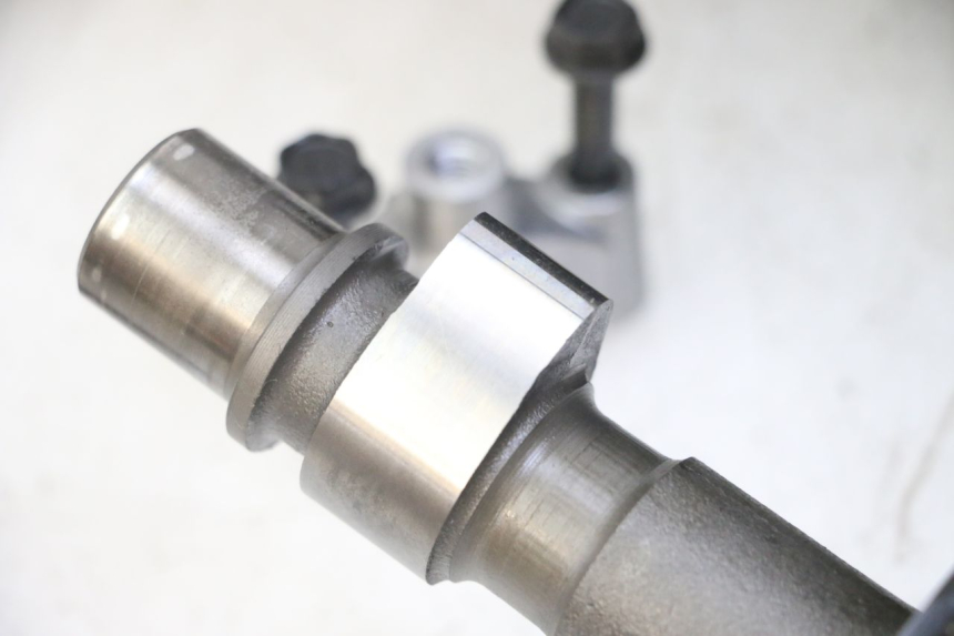photo de CULATA SUZUKI GS GSE 500 (2001 - 2003)