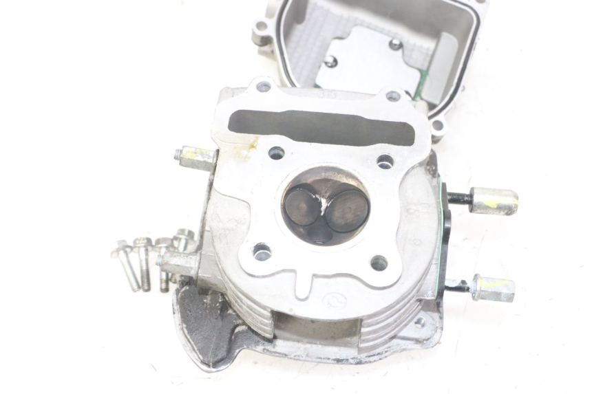 photo de CULATA PEUGEOT KISBEE 4T 50 (2018 - 2022)