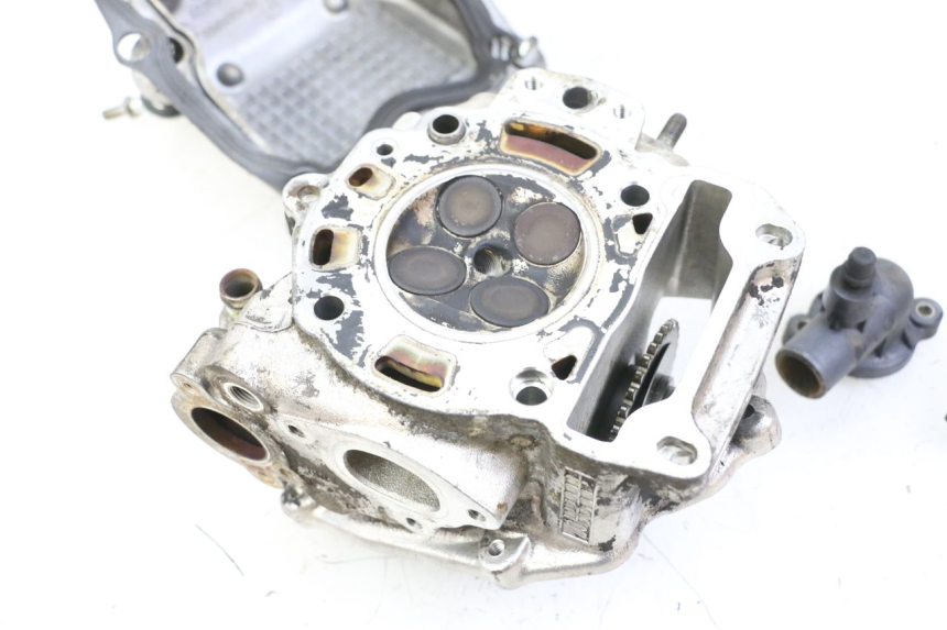 photo de CULATA PIAGGIO MP3 125 (2006 - 2014)