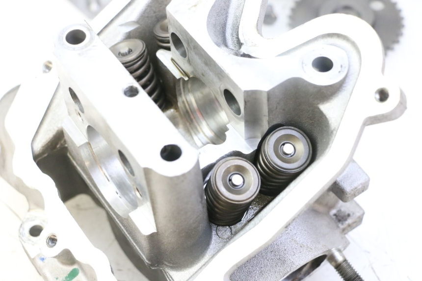 photo de CULATA PEUGEOT SATELIS 125 (2013 - 2018)