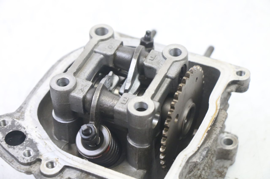 photo de CULATA PEUGEOT V-CLIC VCLIC 50 (2007 - 2013)