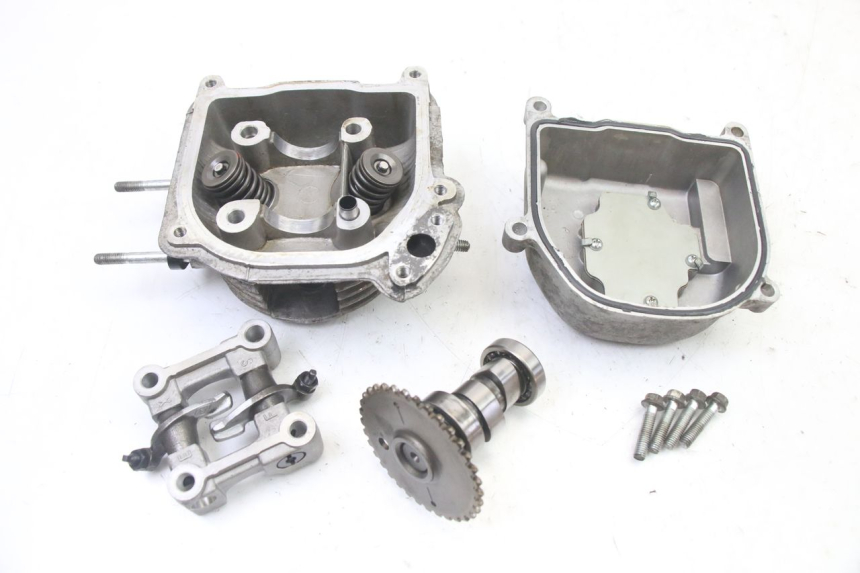 photo de CULATA PEUGEOT V-CLIC VCLIC 50 (2007 - 2013)