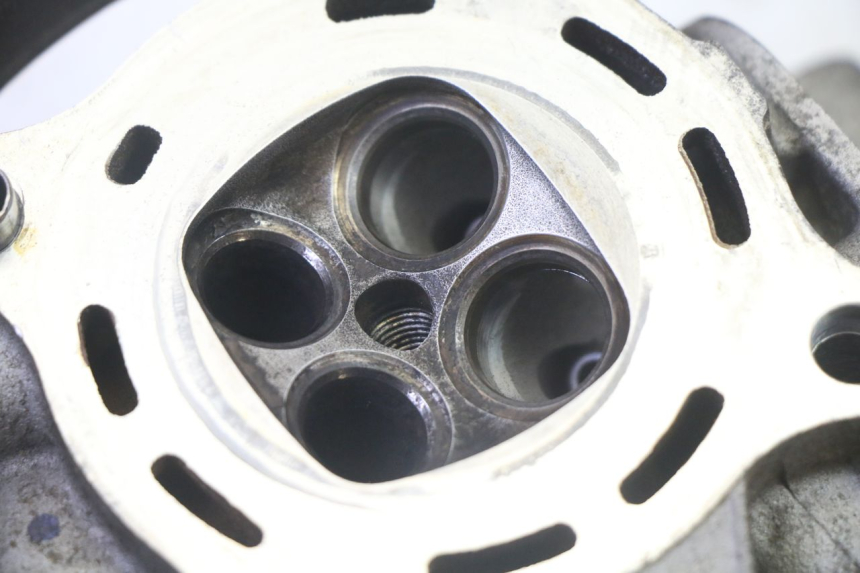 photo de CULATA YAMAHA X-MAX XMAX 125 (2010 - 2014)