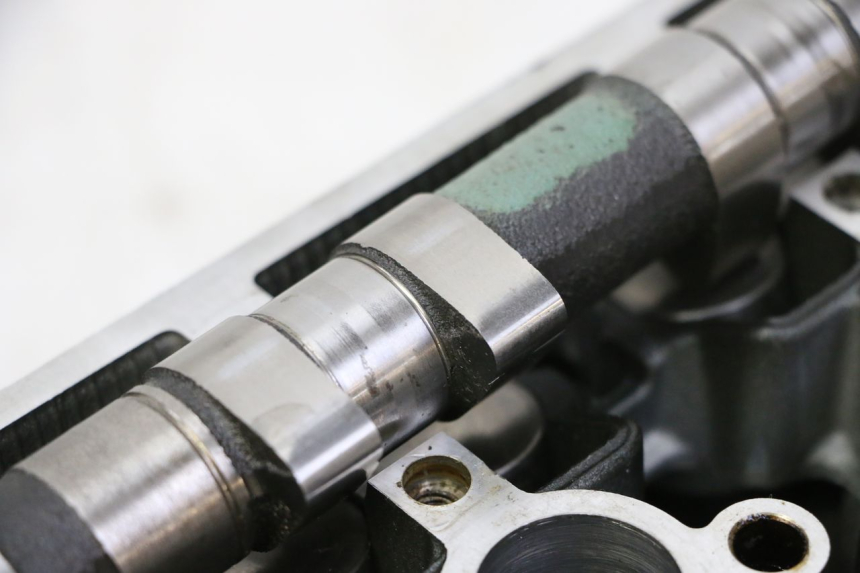 photo de CULATA YAMAHA XJ6 600 (2008 - 2016)