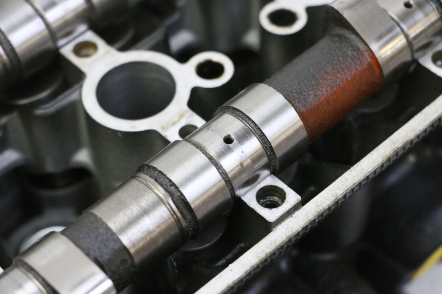 photo de CULATA YAMAHA XJ6 600 (2008 - 2016)