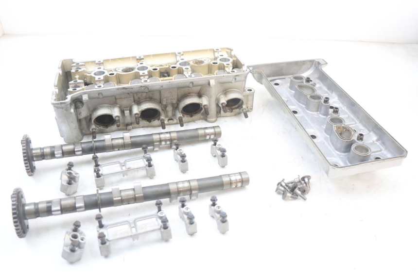 photo de CULATA YAMAHA FJR ABS 1300 (2006 - 2012)