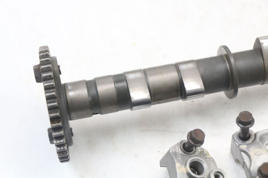 photo de CULATA YAMAHA FJR ABS 1300 (2006 - 2012)