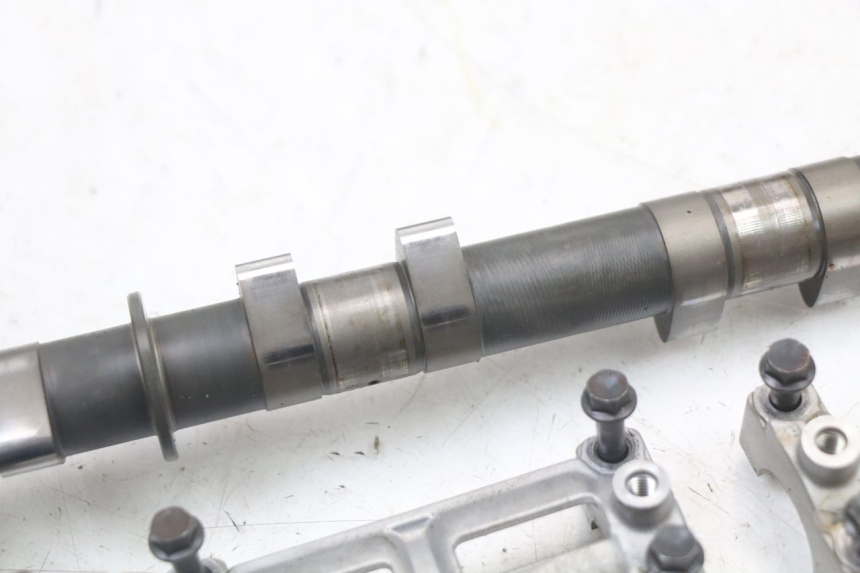photo de CULATA YAMAHA FJR ABS 1300 (2006 - 2012)