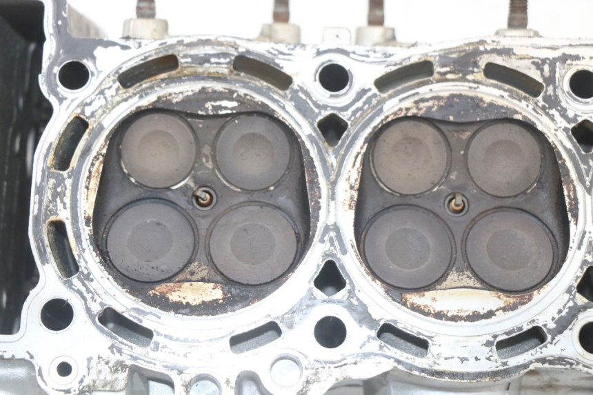 photo de CULATA YAMAHA FJR ABS 1300 (2006 - 2012)