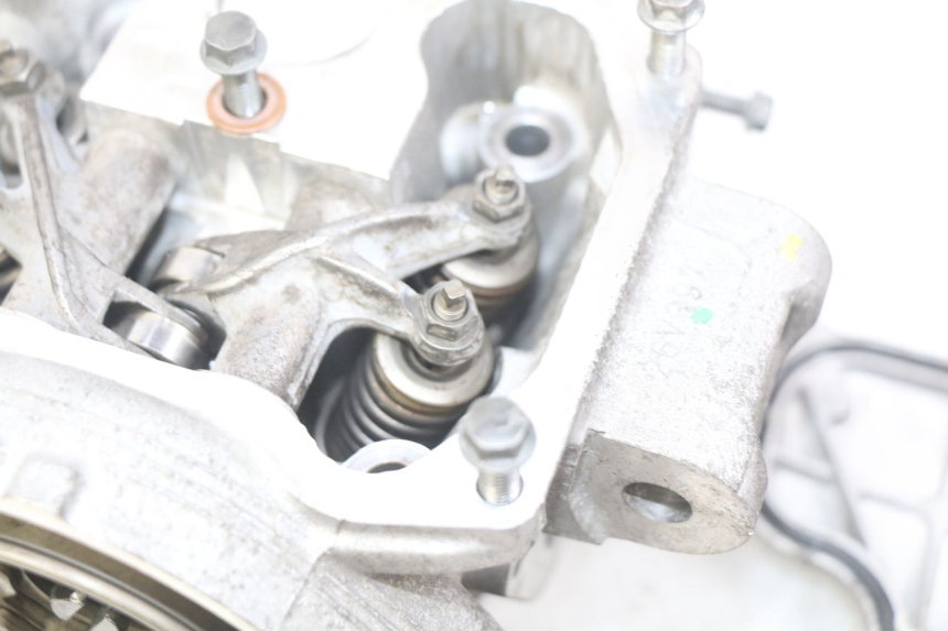photo de CULATA YAMAHA XMAX X-MAX 125 (2006 - 2009)