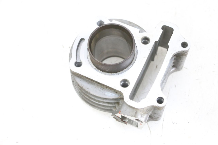 photo de CILINDRO PISTÓN KYMCO AGILITY 16+ 4T 50 (2018 - 2023) - Recambio usado revisado