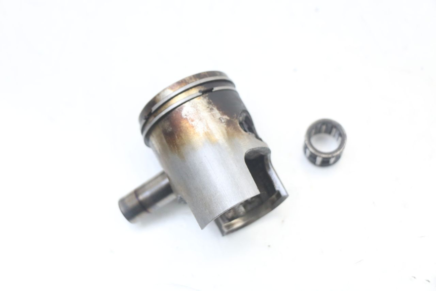 photo de CILINDRO PISTON APRILIA SR MOTARD 50 (2012 - 2018)