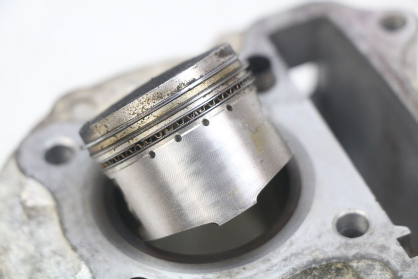 photo de CILINDRO PISTÓN BAOTIAN BT 50 QT-12 50 (2007 - 2009)