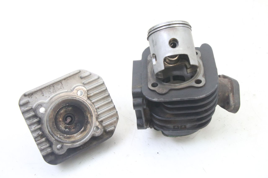 photo de CILINDRO PISTÓN MBK BOOSTER SPIRIT NAKED 50 (2004 - 2017)