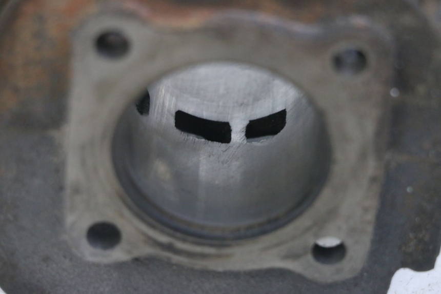 photo de CILINDRO PISTÓN MBK BOOSTER SPIRIT NAKED 50 (2004 - 2017)