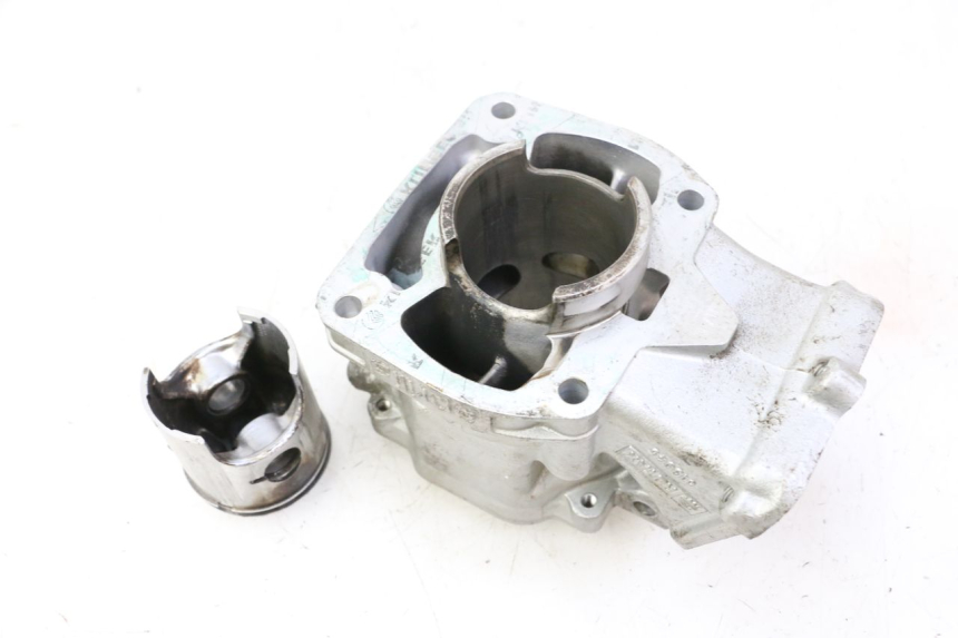 photo de CILINDRO PISTON APRILIA ETX 125 (1998 - 2002)