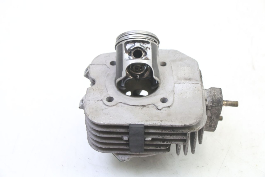 photo de CILINDRO PISTON PEUGEOT KISBEE 2T 50 (2018 - 2022)
