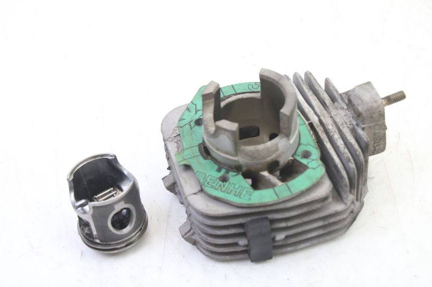 photo de CILINDRO PISTON PEUGEOT KISBEE 2T 50 (2018 - 2022)