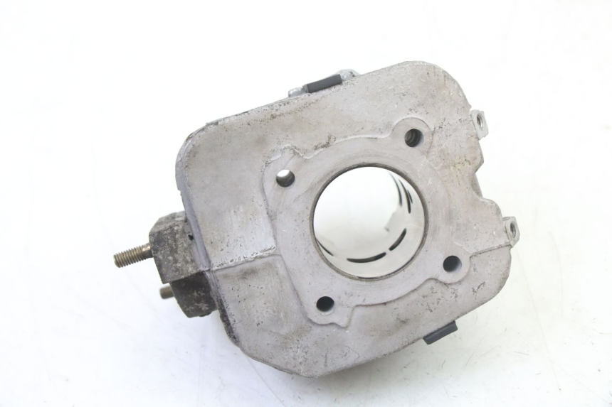photo de CILINDRO PISTON PEUGEOT KISBEE 2T 50 (2018 - 2022)