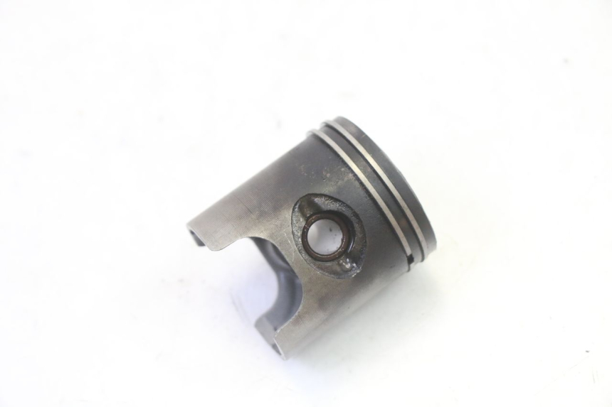 photo de CILINDRO PISTON PEUGEOT KISBEE 2T 50 (2010 - 2017)