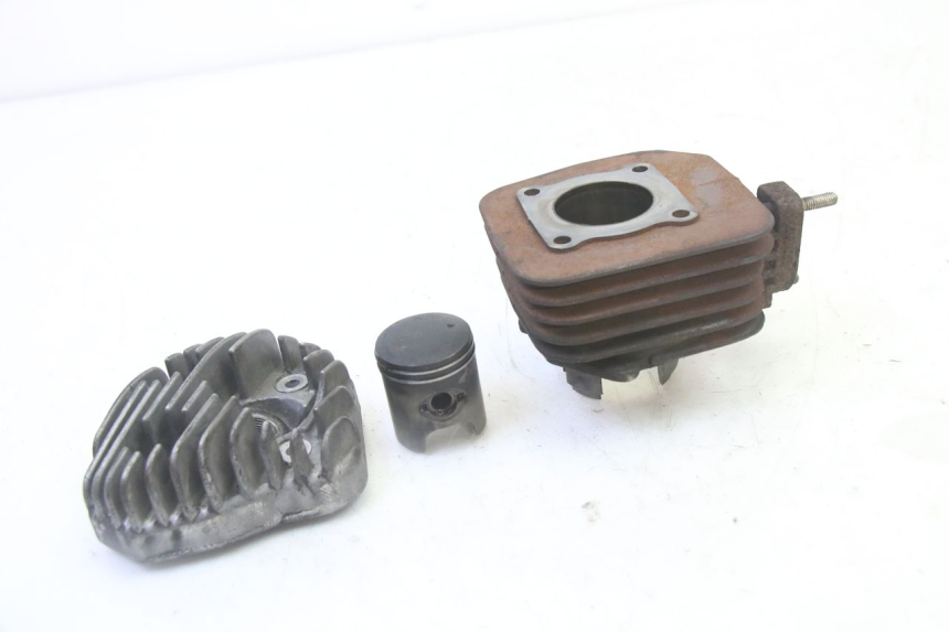photo de CILINDRO PISTON PEUGEOT KISBEE 2T 50 (2010 - 2017)