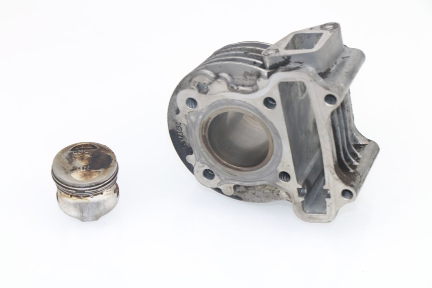 photo de CILINDRO PISTON KYMCO LIKE 4T 50 (2009 - 2018)
