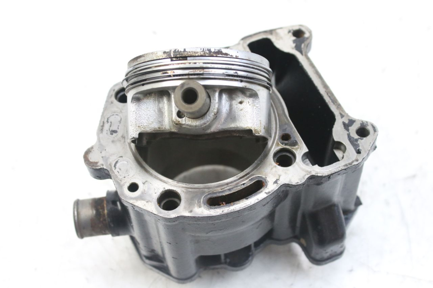 photo de CILINDRO PISTÓN PIAGGIO MP3 RL 250 (2007 - 2010)