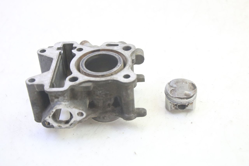 photo de CILINDRO PISTON YAMAHA NEOS NEO'S 4T 50 (2008 - 2016) - Zoom estado de uso