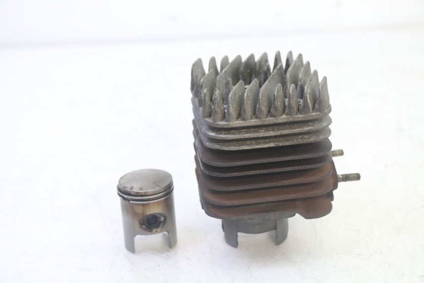 photo de CILINDRO PISTON PIAGGIO NEW TYPHOON 50 (2010 - 2017)